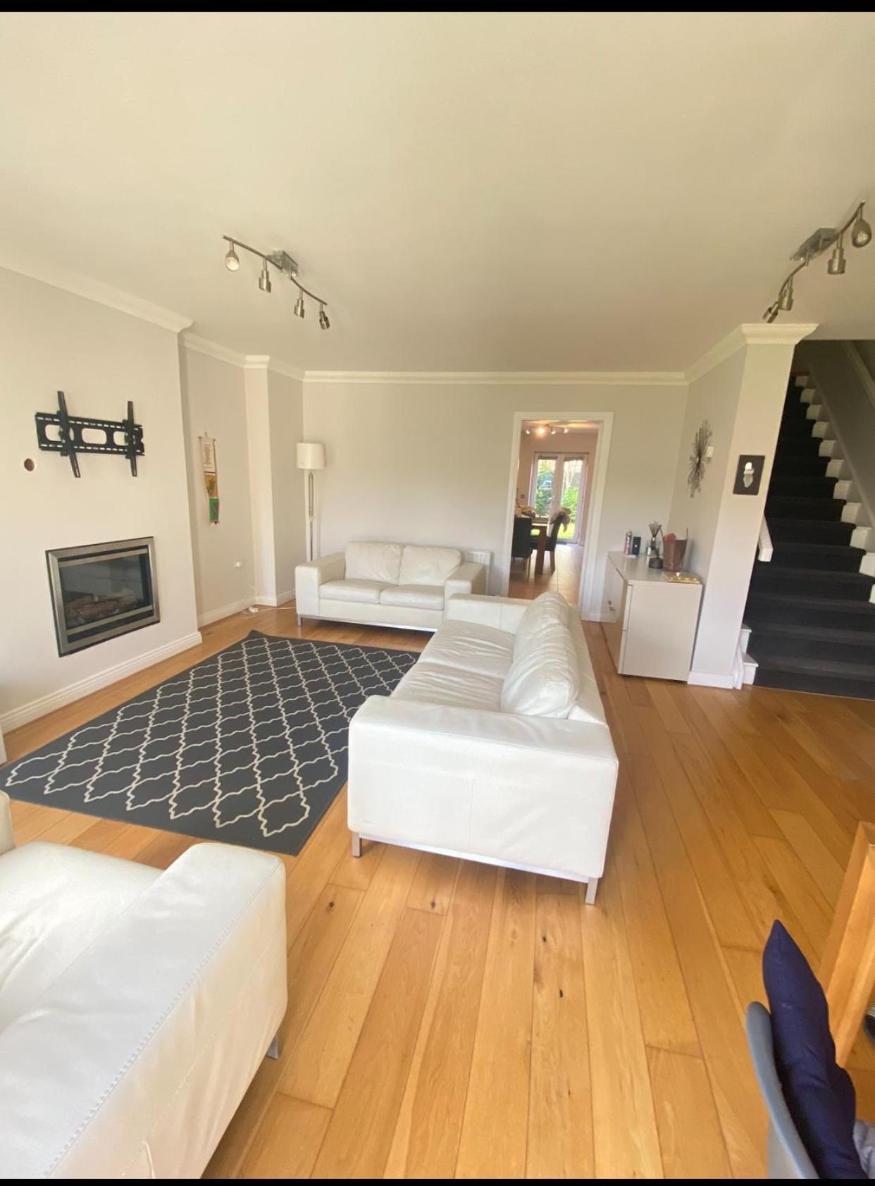 Cozy In Modern - Perfect Location Guest house *